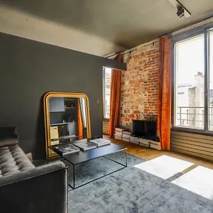 Artiste Atelier Bail Mobilite Palais Royal Apartment Paris